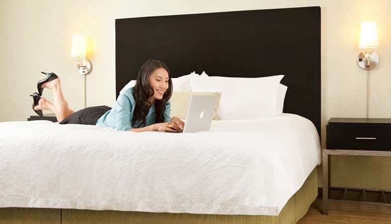 Hampton Inn & Suites Phoenix Downtown Room photo